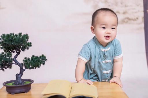 广元孕妇显怀是几个月
